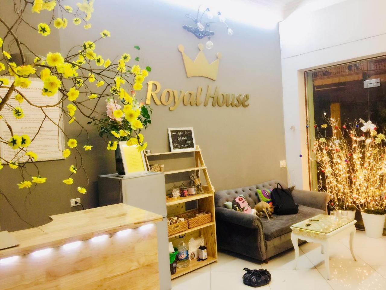 ホテル Royal House ハノイ市 エクステリア 写真